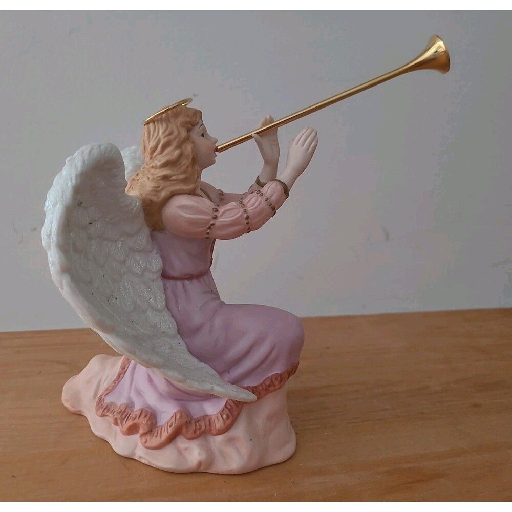 Kirkland Christmas Nativity Kneeling Angel Trumpet 1990 Vintage Replacement 2 Pc